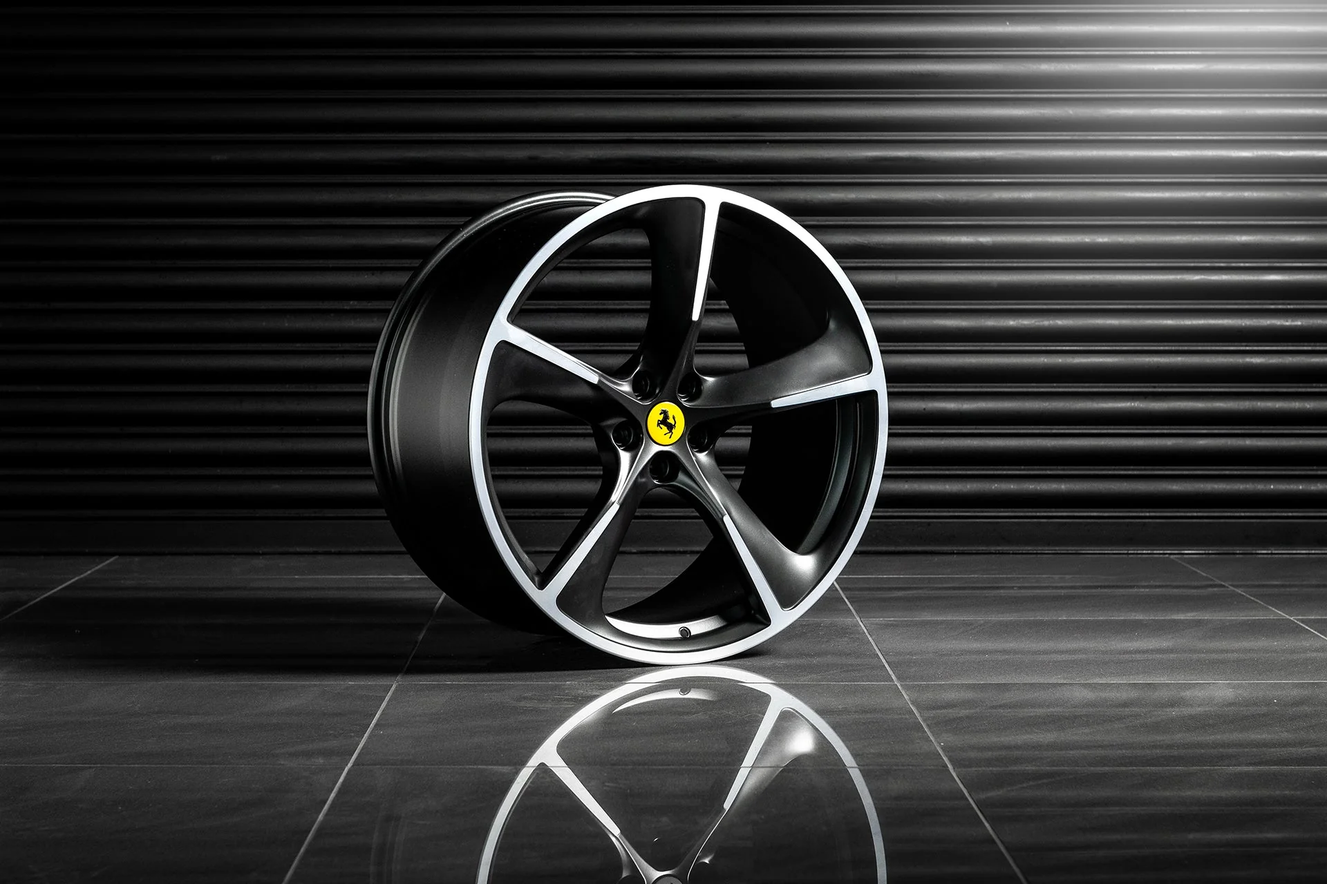 Ferrari GTC4 Lusso Grand Edition Remastered Forged Alloy Wheels - Image 10