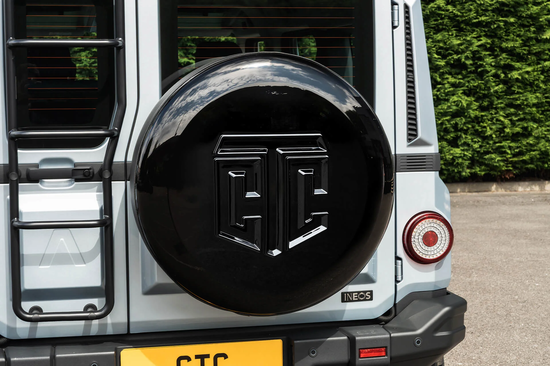 INEOS Grenadier (2023 Onwards) Crest Logo Hard Spare Wheel Cover - Image 14