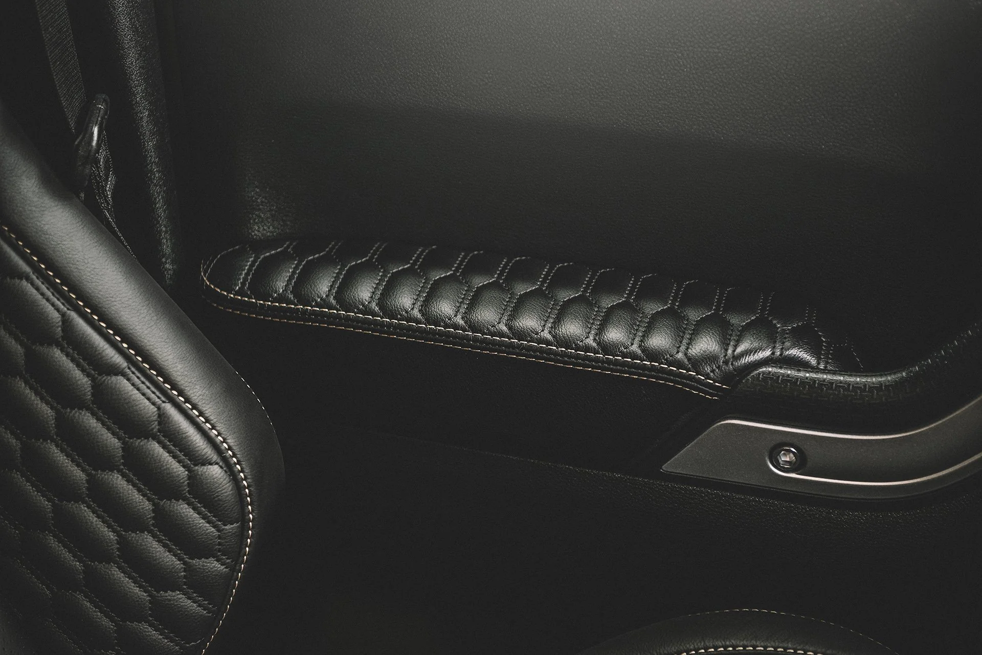 Jeep Wrangler JK 4 Door (2013-2018) Sport Leather Interior - Image 5