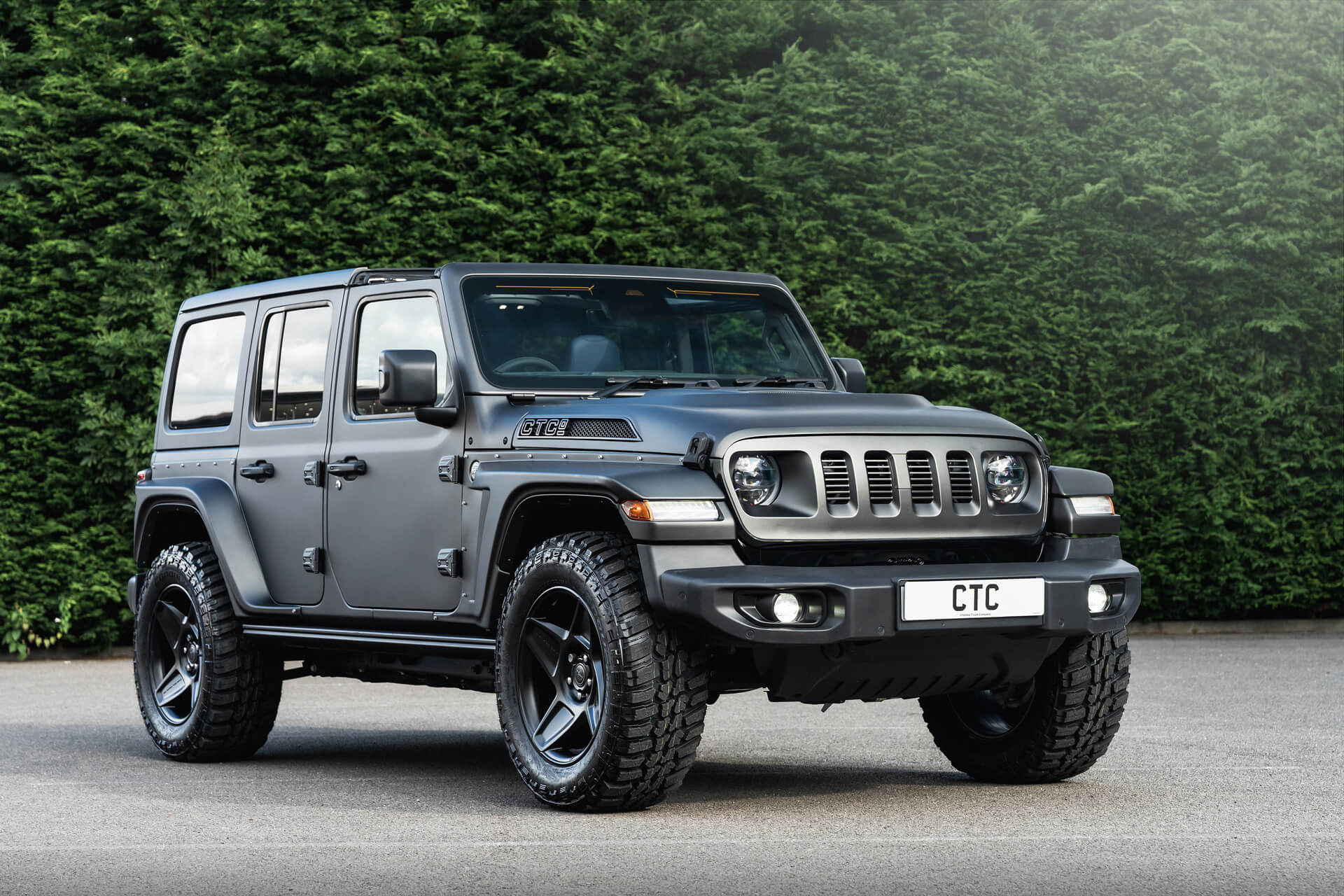 JEEP WRANGLER JL (2018 Onwards) SLIMLINE 4 SLOT FRONT GRILLE - Image 30