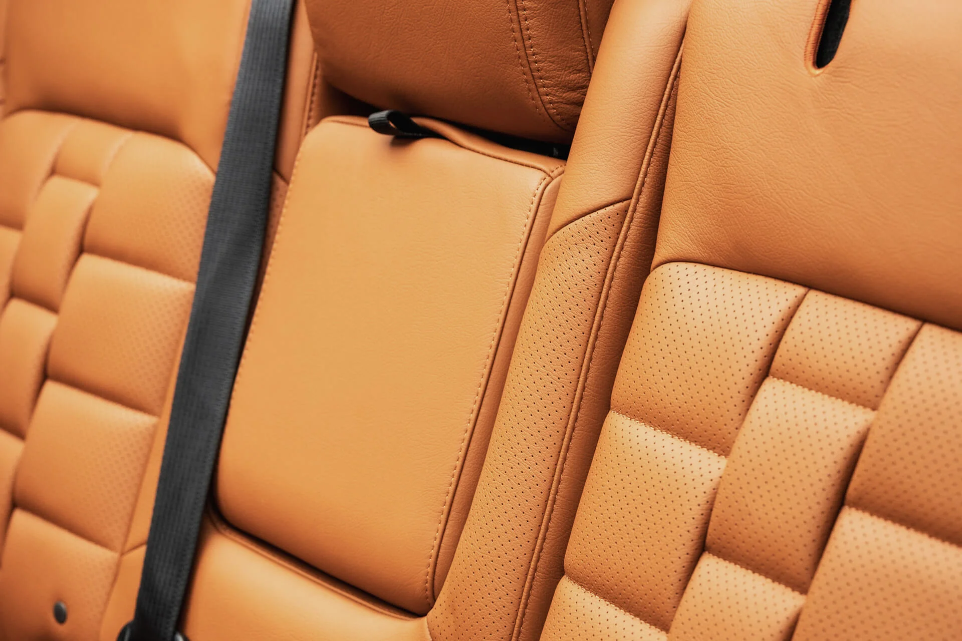 Jeep Wrangler JL 4 Door (2022-2024) Comfort Leather Interior - Tan - Image 5