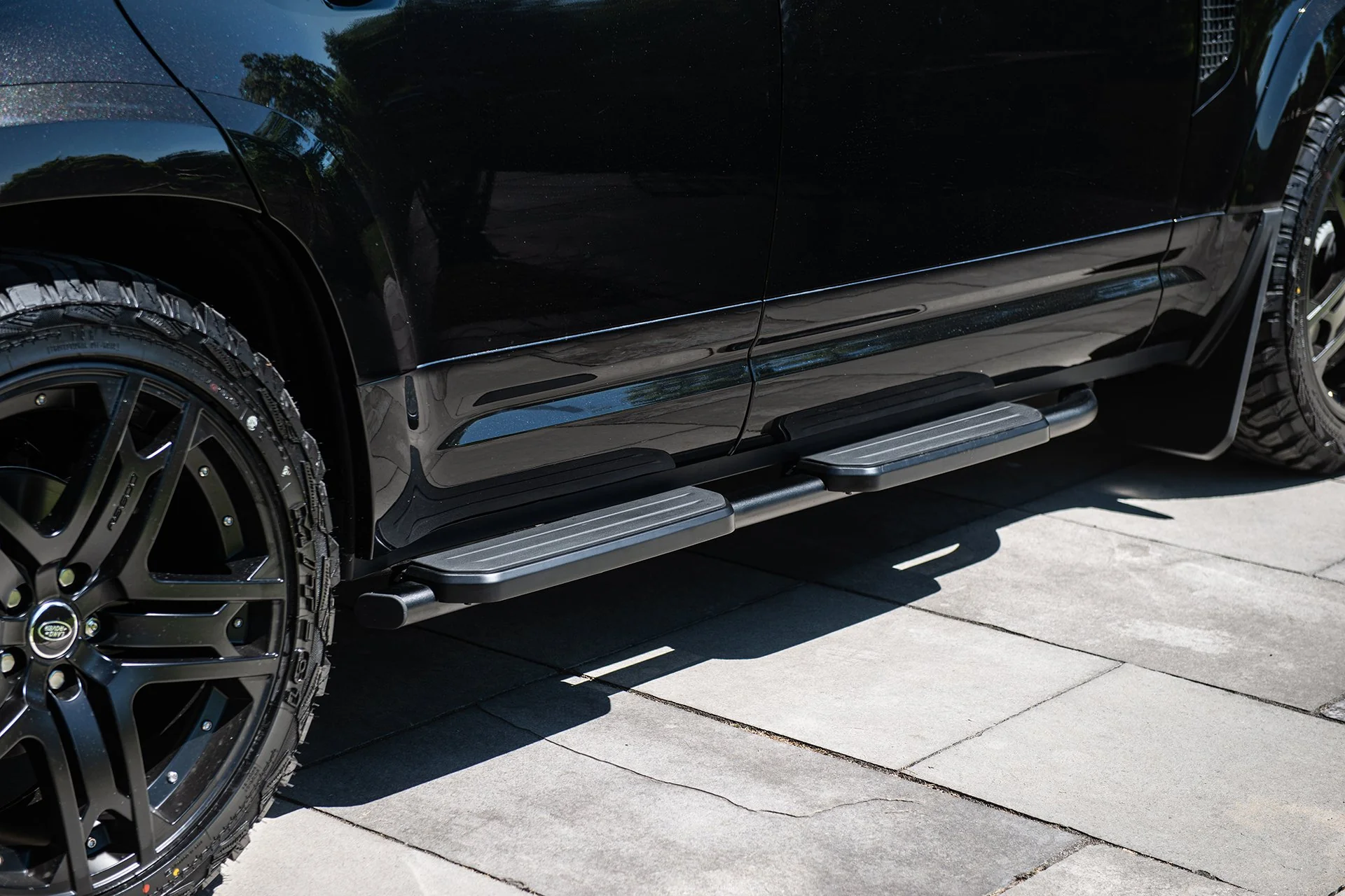 Land Rover Defender 110 (2020 Onwards) Side Steps - Image 8