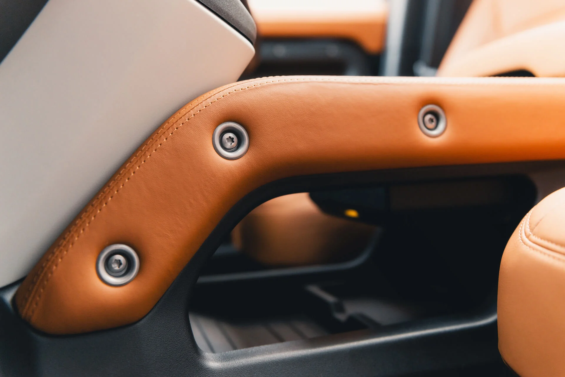 Land Rover Defender 110 S/SE (2020 Onwards) Comfort Leather Interior - Image 14