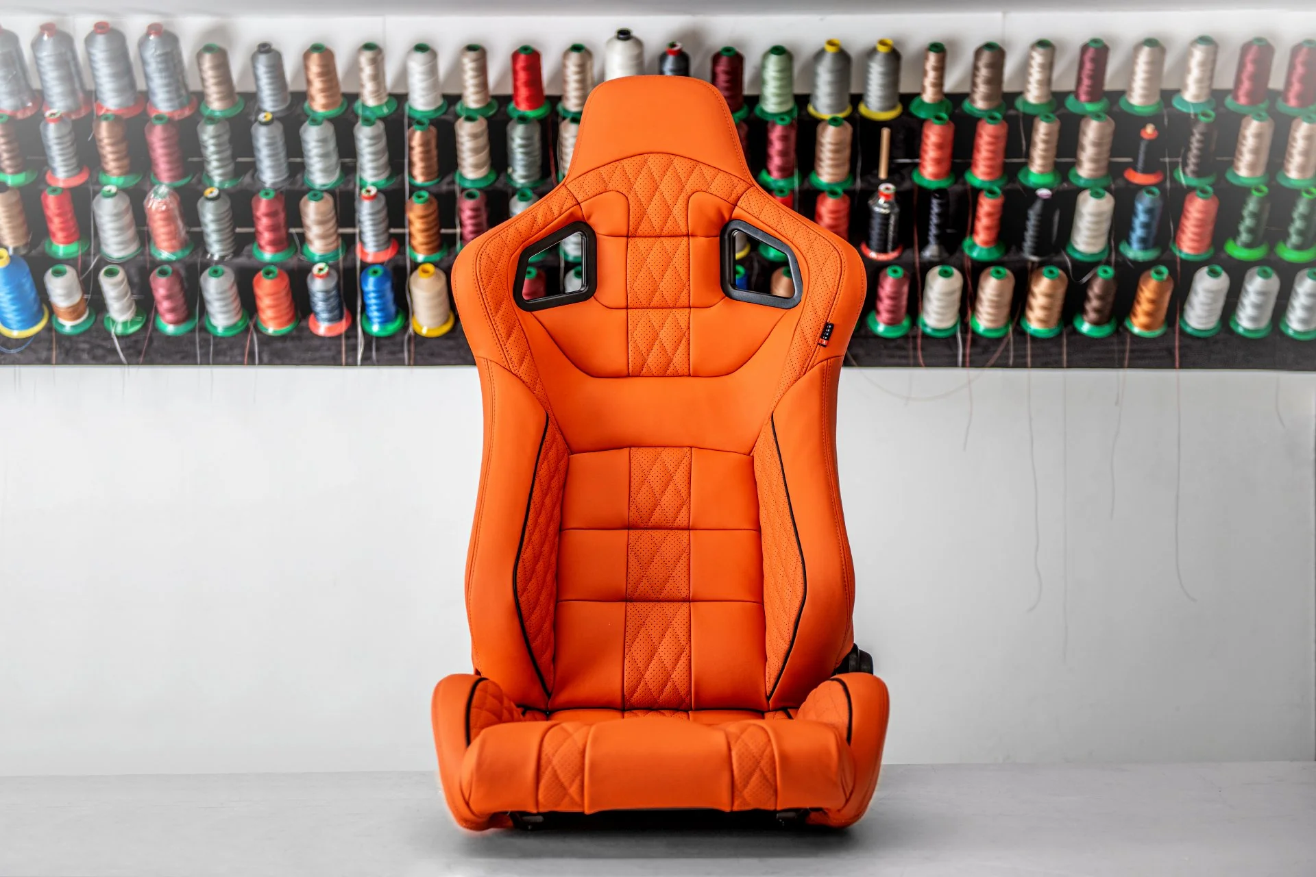 Land Rover Defender (1991-2016) GTB Sport Seats - Image 4