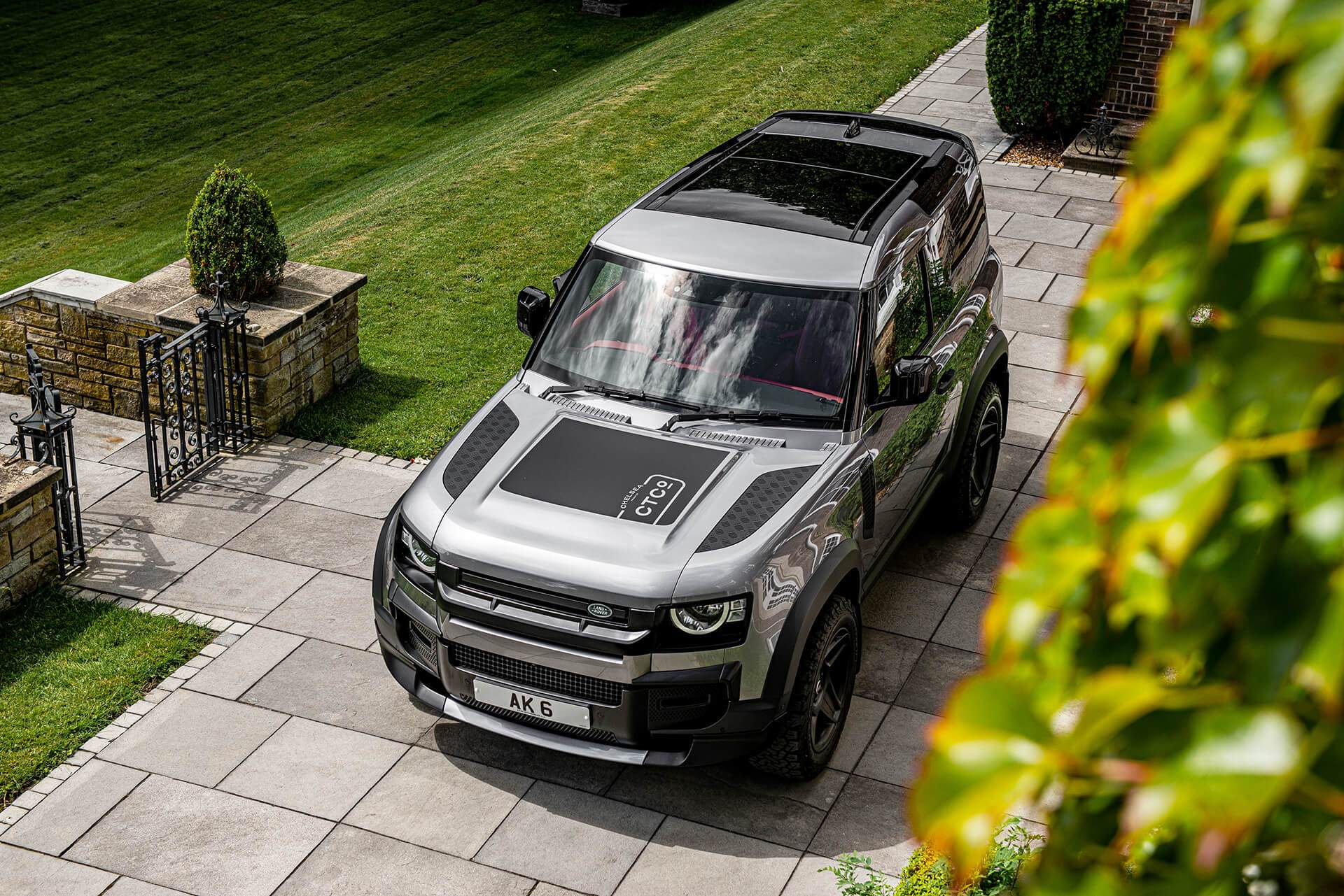 Land Rover Defender (2020 Onwards) CTC Bonnet Decal - Image 3