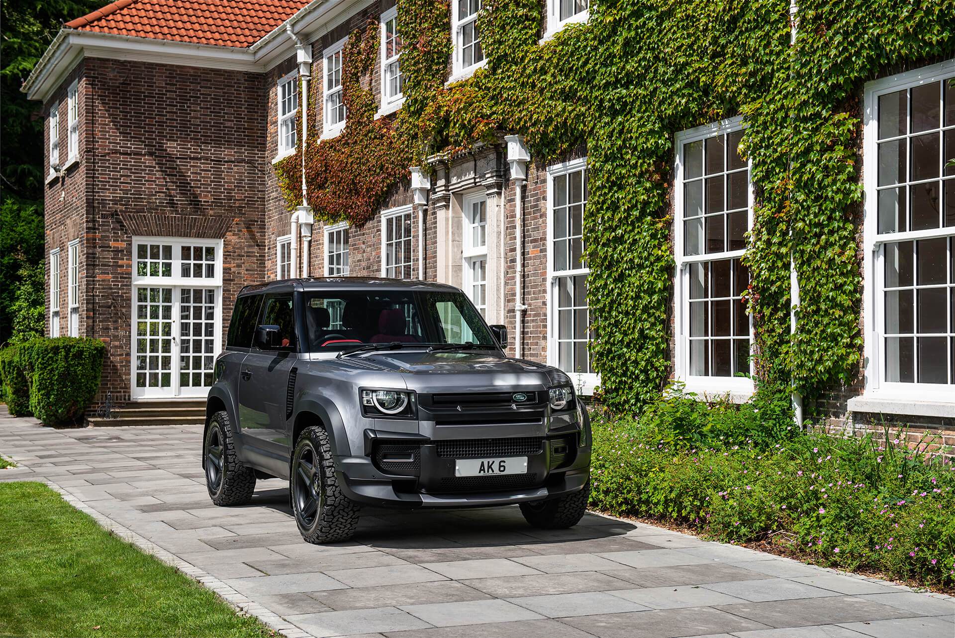 Land Rover Defender (2020 Onwards) Grille Mask - Image 7