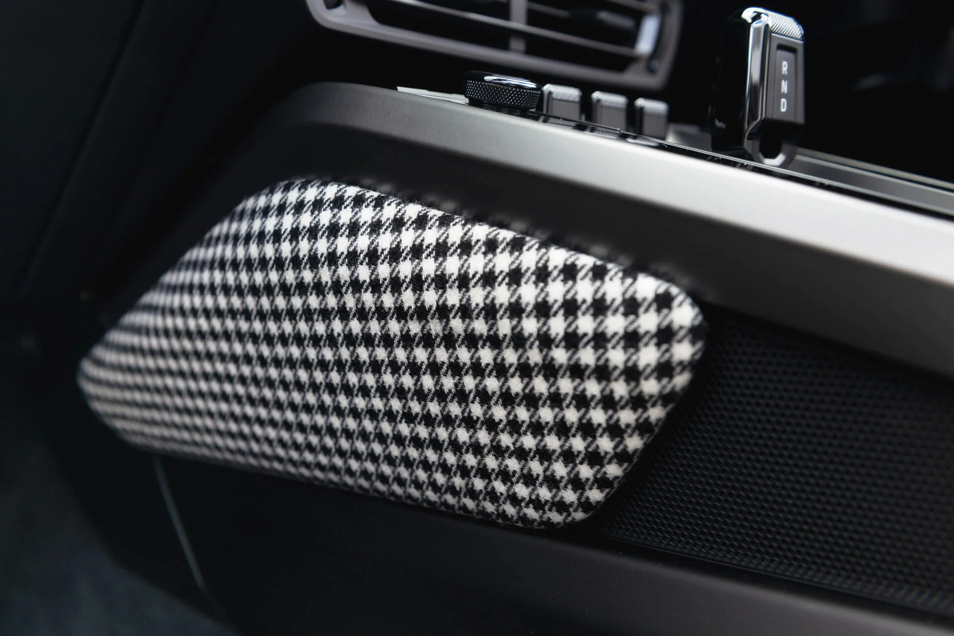 Heritage Remastered Leather with Cloth Interior Suitable for PORSCHE 911/992 (2019 Onwards) - Image 12