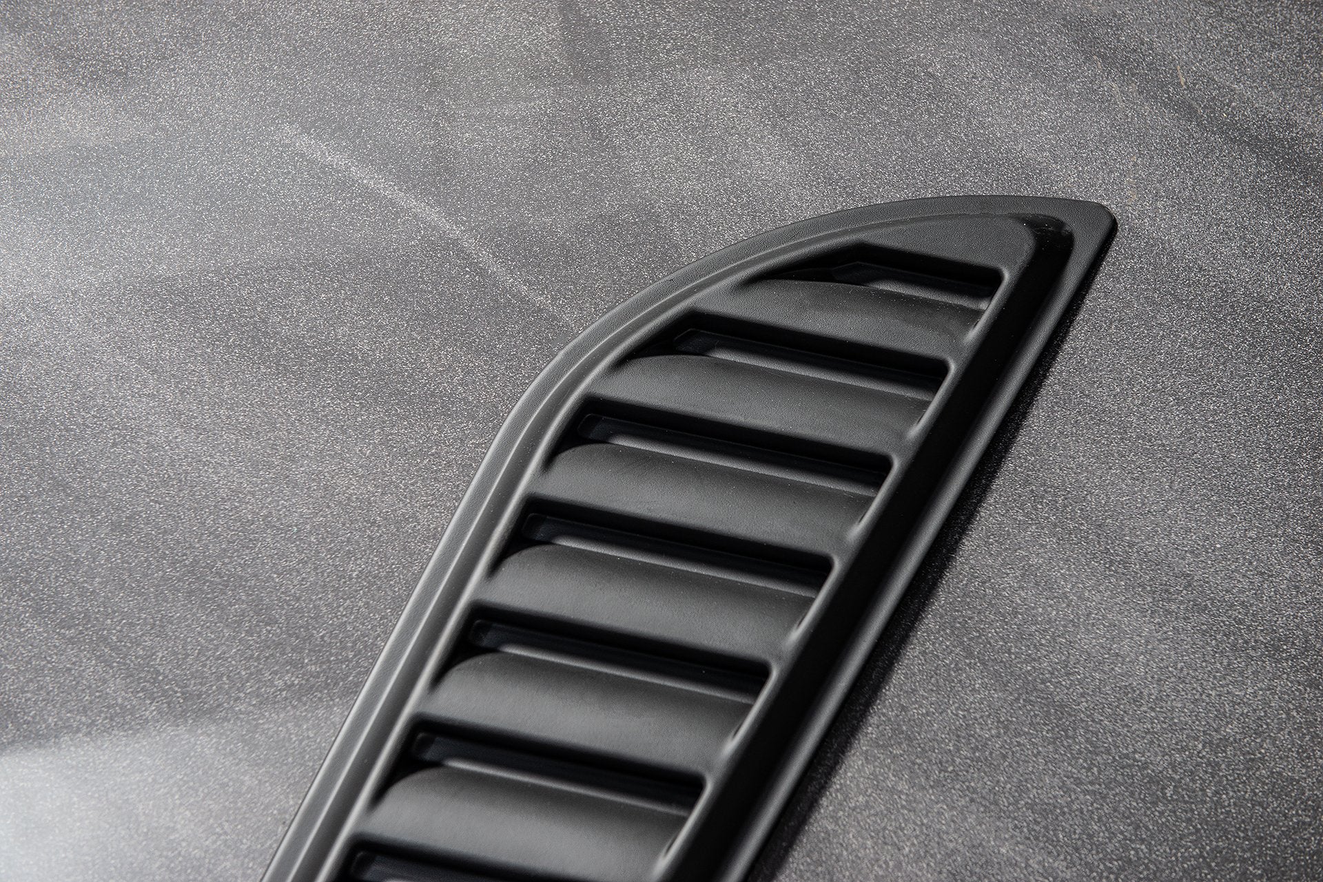 MERCEDES X-CLASS (2019 Onwards) BODYGUARD BONNET VENTS - Image 8