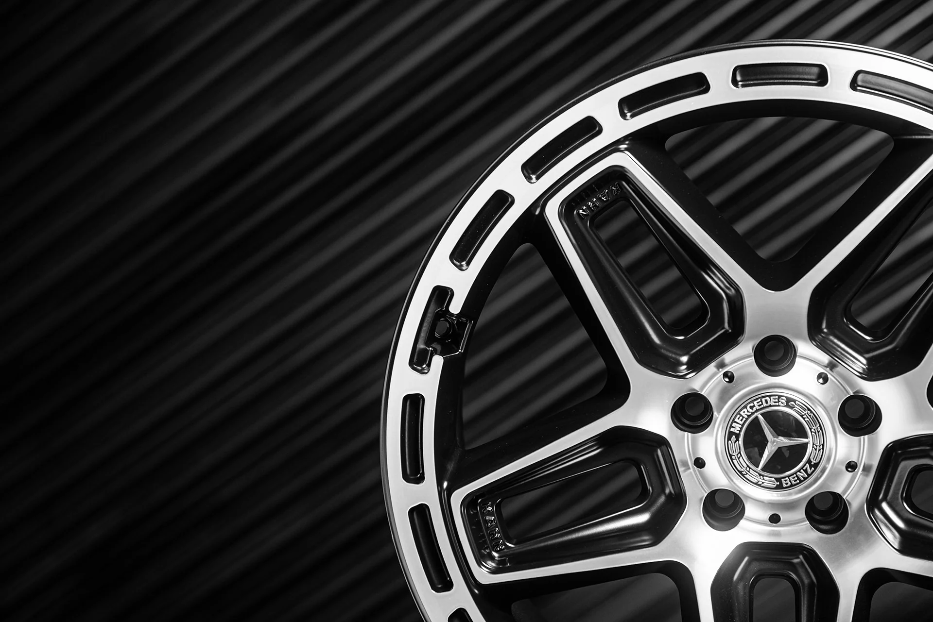Mercedes G-Wagon (2018 Onwards) G350/400 G06 Light Alloy Wheels - Image 8