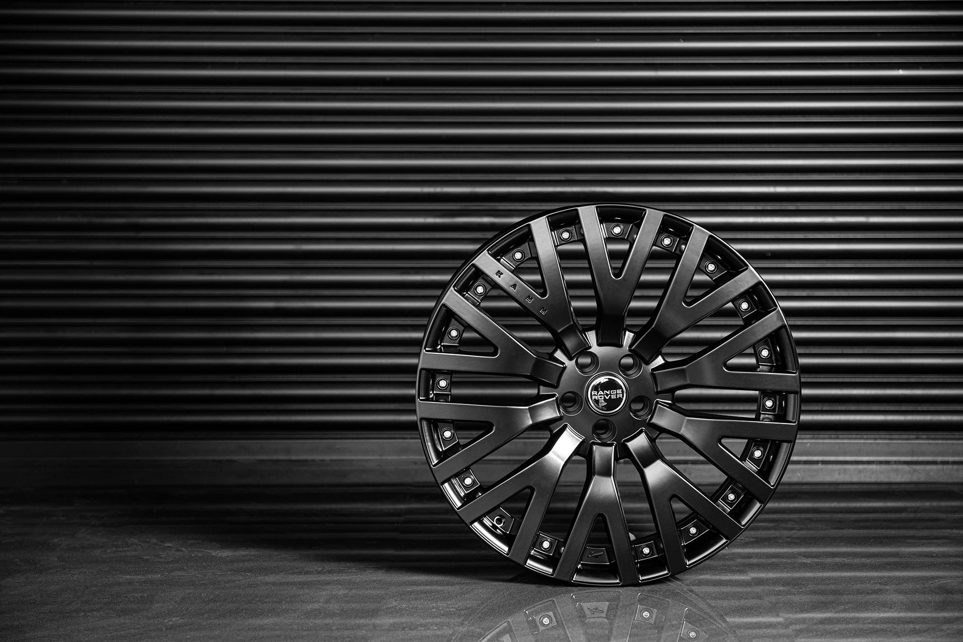Range Rover (2018-2022) RS-2 Light Alloy Wheels - Image 12