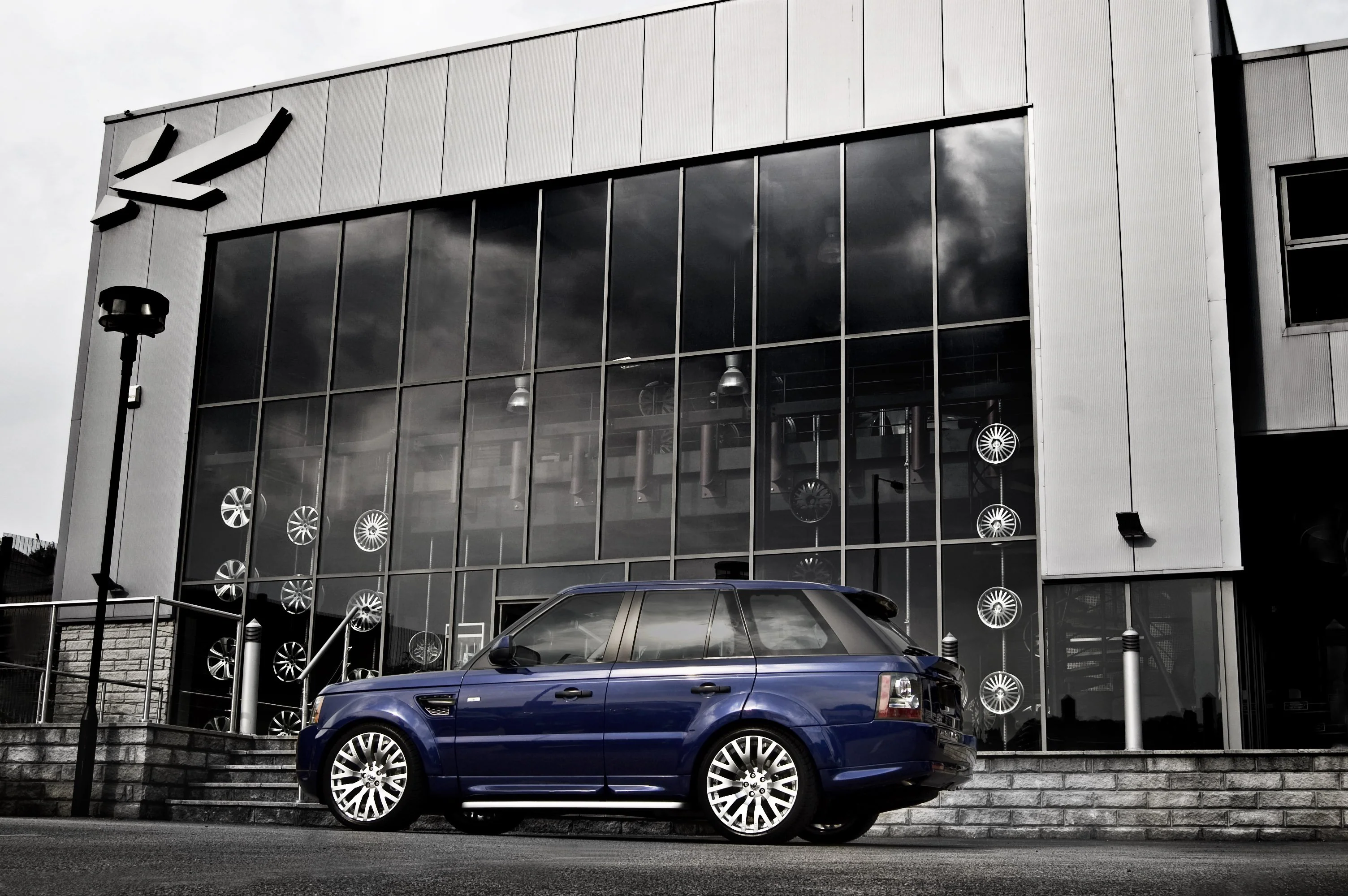 Range Rover Sport (2010-2013) Signature Body Kit - Image 10