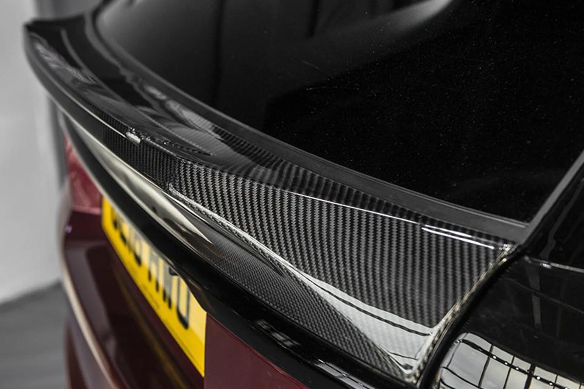 RANGE ROVER SPORT (2013-2018) Exposed Carbon Lower Rear Boot Wing - Image 4