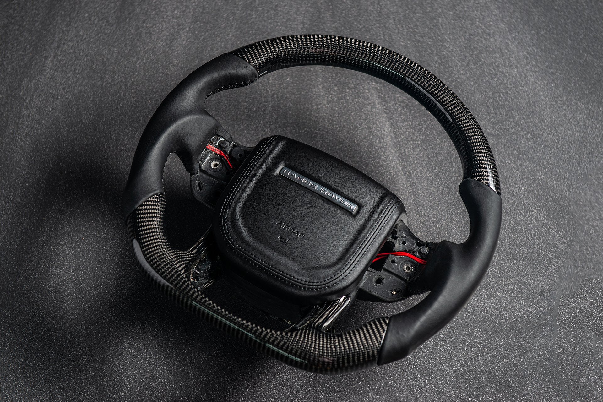 RANGE ROVER SPORT (2013-2018) Exposed Carbon Steering Wheel - Image 7